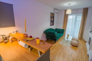 Central Apartments with City View & Large Balcony