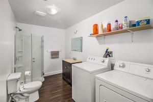 Beautiful Room 4mins from Gatineau Ottawa Airport