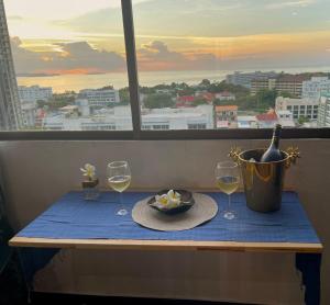 Furnished Studio Near The Beach