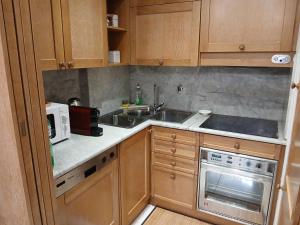 Elizabeths Place Spanish Steps