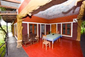 Elephant Trio Sigiriya