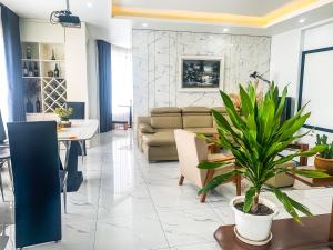 Green Line Long Bien - Serviced Apartment - Ngoc Thuy - Hanoi