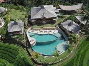 Puri Dajuma Terrace Eco Lodge & Spa - Blimbing