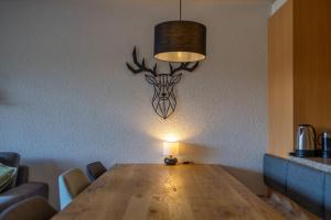 Victoria - real ski-in ski out, great view