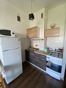 OhMyHome - Sunny Apartment in City Center