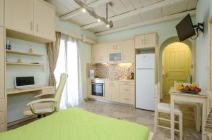 Santa Katerina Apartments & Studios Naxos Greece