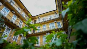 Instant Ruinbar Central Premium Apartment B