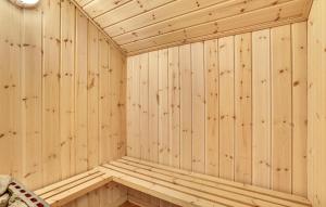 Beautiful Home In Hjørring With Wifi