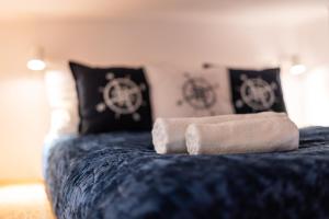 Lighthouse by Cozyplace