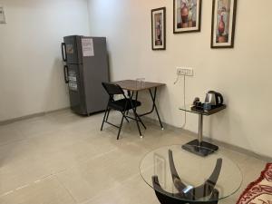 Mon Repose Studio Apt Bandra