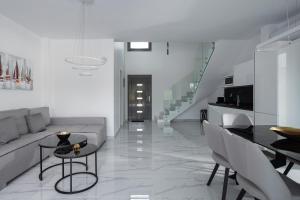 ELYSIUM VILLAS Quartet