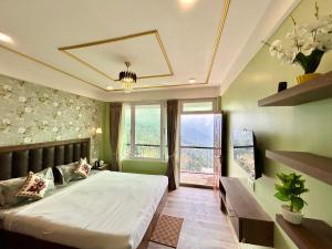 Yepplos Luxury Deluxe Room with Mountain View