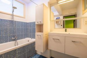 Spacious apartment for 7 people