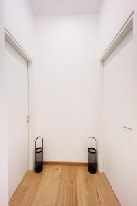 Pisanelli Blu By HouseinNaples