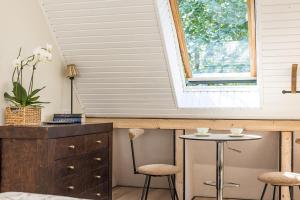 Central Beachside Studios