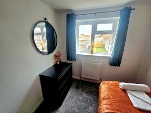 Cozy House in Bridgwater - Sleeps 6 - Long stays