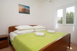 Ryanair's Sailing Crew house near Marina Sukošan-Zadar - Debeljak