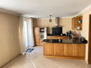 Danydan- Brigongan-Plages - Grande maison Bretonne en Granit sur la côte des légendes - Plounéour-Trez