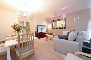 3 Bedroom House in Euston, Patio & BBQ