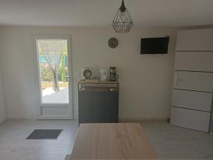 Appartements Les lauriers roses : photos des chambres