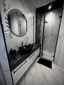 Sophia & Maya - Luksusowe Apartamenty Z Tarasem Blisko Centrum Katowic - Prywatny Parking - Self Check-In 24h