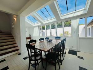 Quiberon : Villa 5 pièces, 140m², Proche Plage, Calme - FR-1-478-297