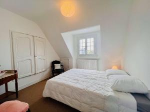 Quiberon : Villa 5 pièces, 140m², Proche Plage, Calme - FR-1-478-297