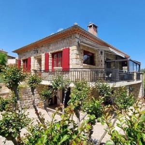 Maisons de vacances La Jolie Maison de Banne, 4 etoiles, piscine privee chauffee, calme : photos des chambres