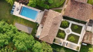 Maisons de vacances La Maison L'Eperon, stylish 5 star villa surrounded by vineyard near Saint Emilion : photos des chambres