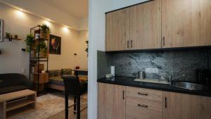 Instant Ruinbar Central Premium Apartment J