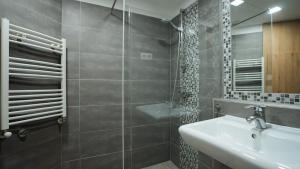 Instant Ruinbar Central Premium Apartment J