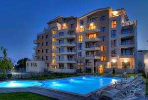 Apartment M