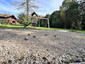 C Les rondins nature gîte 8 personnes avec jardin