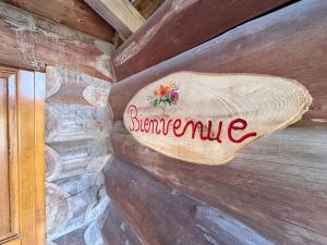 Maisons de vacances C Les rondins nature gite 8 personnes avec jardin : photos des chambres