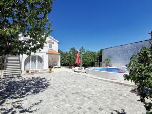 Apartment House Gabriel App 1 - Krk - Kornic 
