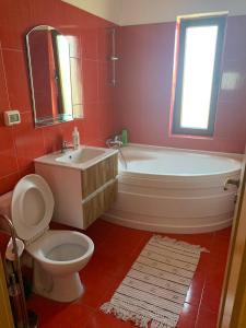 Bed & Garage near City