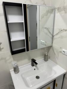 Tropical garden apartments