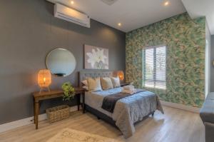 Trebuchet Studio Apartment