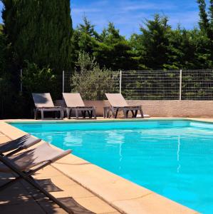 Hotels Logis Hotel Le Mistral - Restaurant - Montelimar Sud : photos des chambres