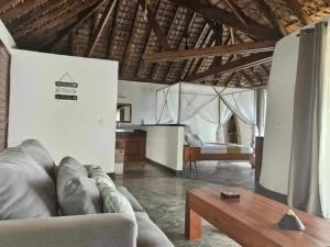 Eden Nosy Faly Nosy Faly Nosy Be Madasgascar - Ambatobe