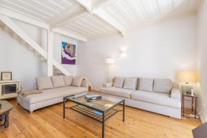 Charming Beach House - by Smarthomes