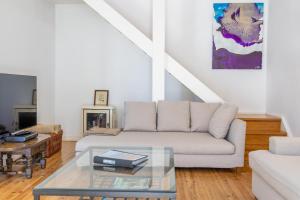 Charming Beach House - by Smarthomes