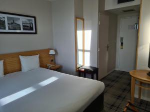 Hotels Mercure Tours Centre Gare et Congres : Chambre Standard
