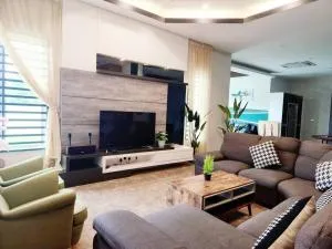 10Min to IPOH TOWN 4BR20PAX MAHJONG GAME KARAOK - Kampong Baharu Ampang