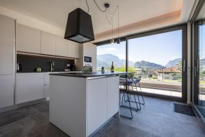 Lisa Loft & Suite