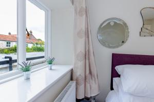 The Snug - A Quaint Mews Cottage City Centre