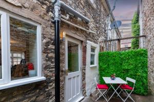 The Snug - A Quaint Mews Cottage City Centre