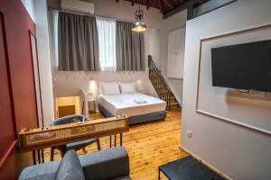 Belle Athenes - Luxury Rooms at Monastiraki Railway Station
