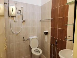 10min to IPOH town GEMILANG TAWAS 4br4bath 14pax