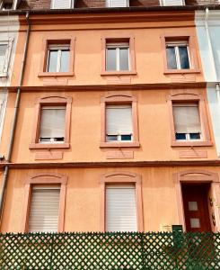 Appartements RS-1 - Appartement F2 au 1er etage a Mulhouse pour 1-3 pers : photos des chambres